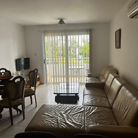 Hana Nissi Apartamento *