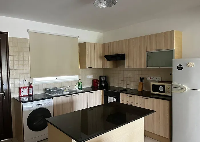 Hana Nissi * Ayia Napa